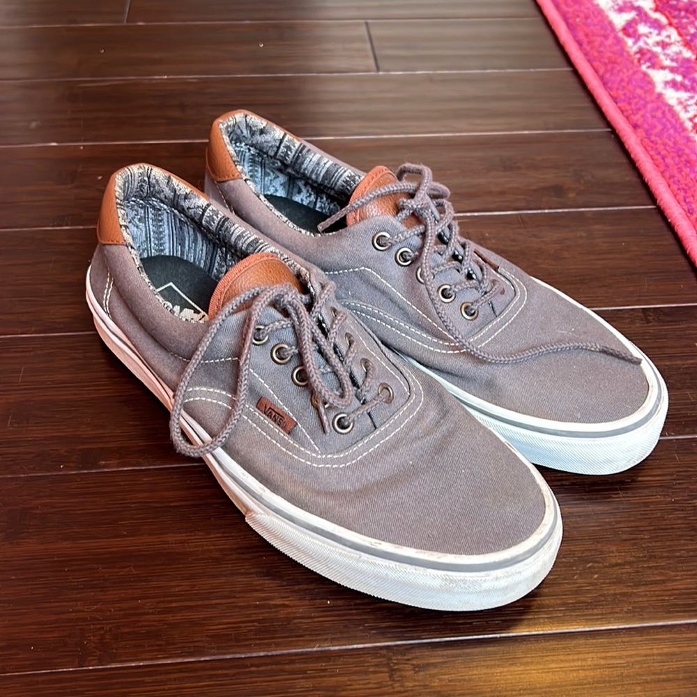Mens vans size 10